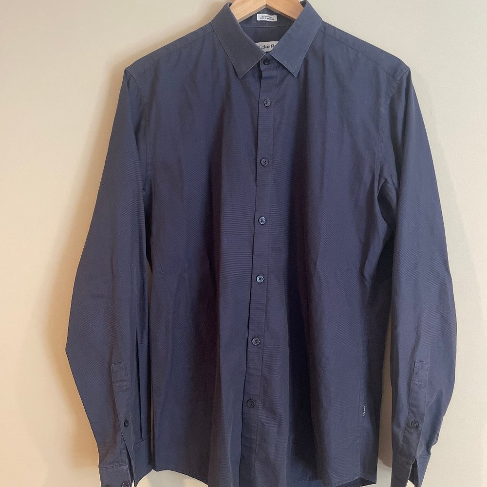 Calvin Klein Navy Blue Slim Fit Button Down - Size: Medium
